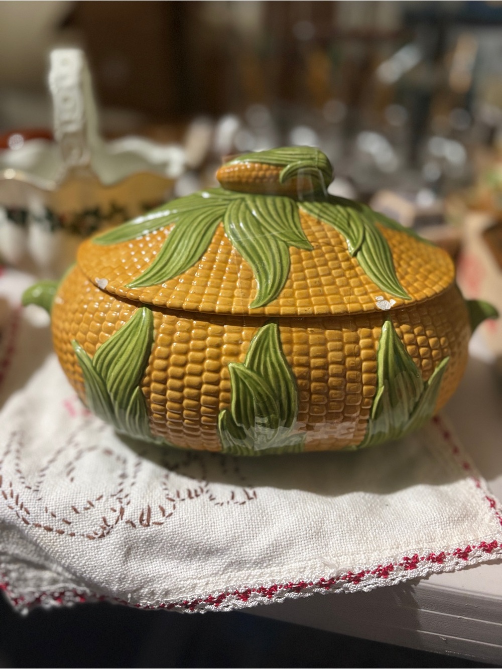 Vintage Corn-Shaped Ceramic Covered Dish or terrain 1983